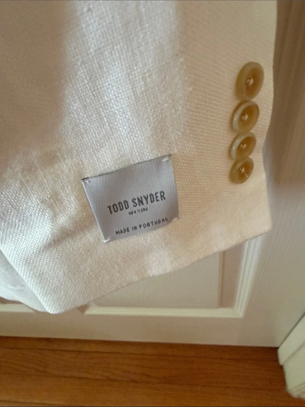 Todd Snyder White Birch Linen Madison Jacket Sz 44L.  New